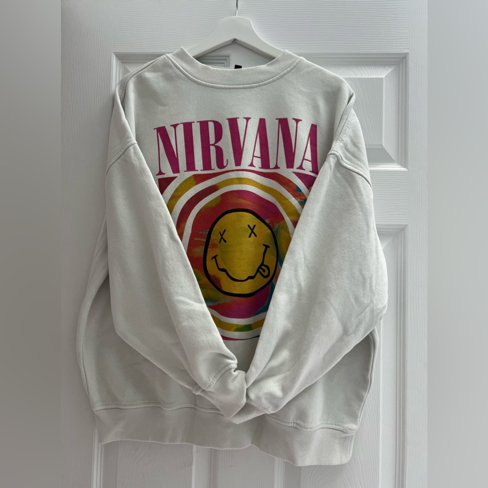 Nirvana sweater